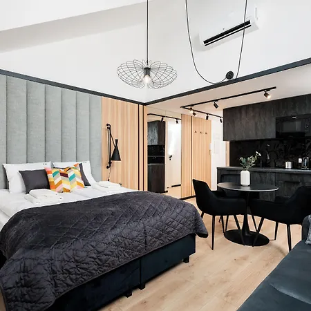 Krowoderska 55 - By Upstairs קרקוב