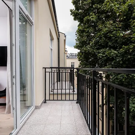 Apartment Krowoderska 55 - By Upstairs