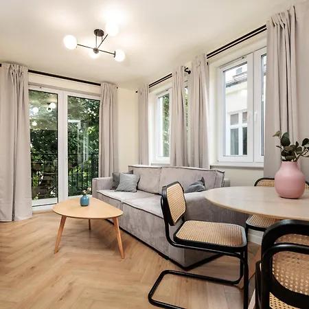 Apartment Krowoderska 55 - By Upstairs