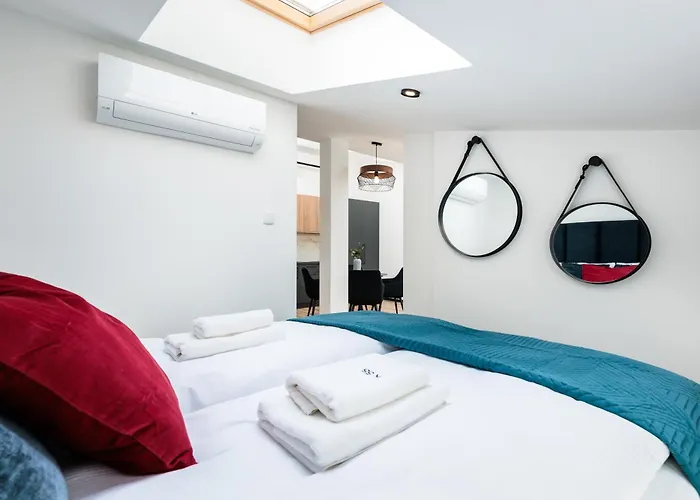 Krowoderska 55 - By Upstairs Διαμέρισμα Krasków