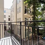 Krowoderska 55 - By Upstairs Appartement *