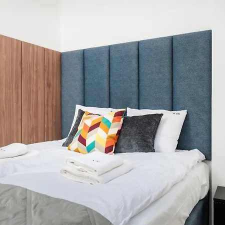 Krowoderska 55 - By Upstairs Apartment