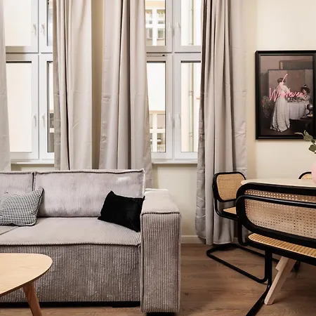 Krowoderska 55 - By Upstairs Daire *