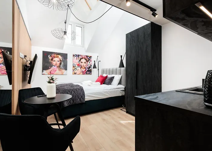 Daire Krowoderska 55 - By Upstairs *