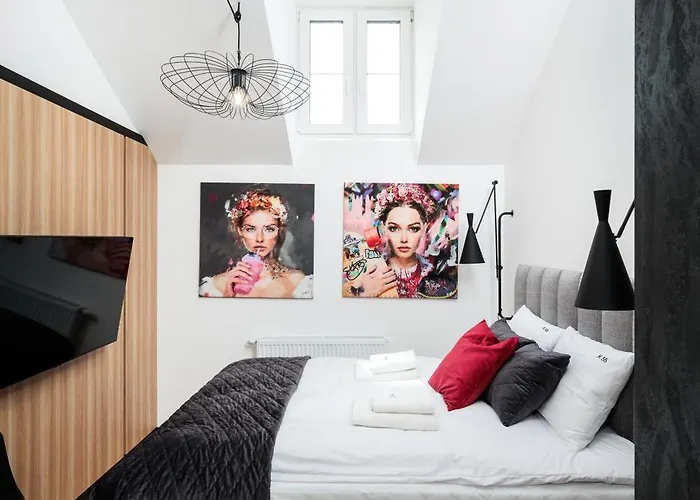 Daire Krowoderska 55 - By Upstairs Krakow