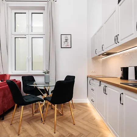 Krowoderska 55 - By Upstairs