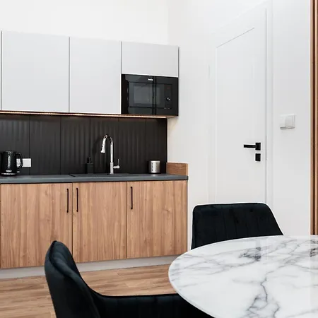 Krowoderska 55 - By Upstairs Apartment *