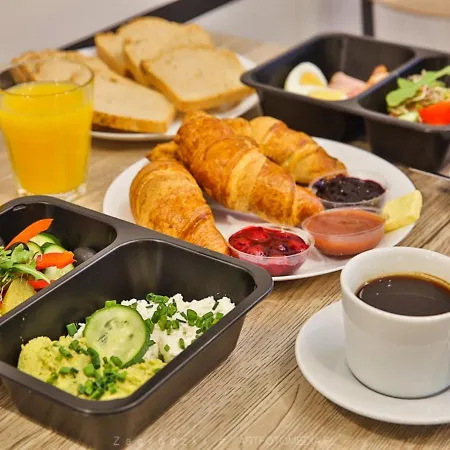 Krowoderska 55 - By Upstairs Apartment Krakau