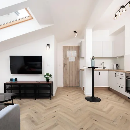 Apartment Krowoderska 55 - By Upstairs *