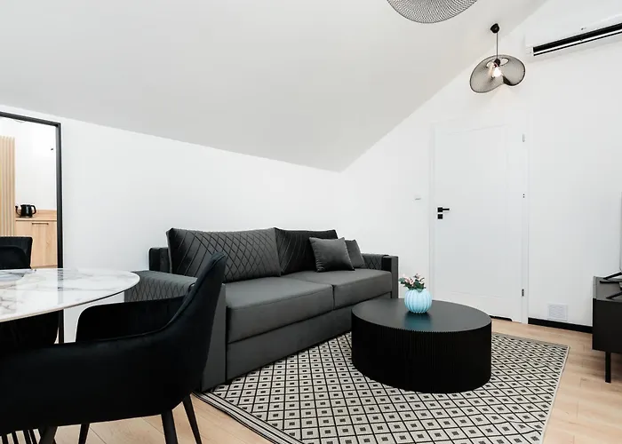 Daire Krowoderska 55 - By Upstairs Krakow