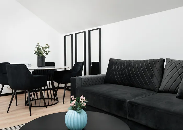 Daire Krowoderska 55 - By Upstairs Krakow