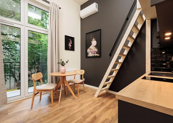 Krowoderska 55 - By Upstairs