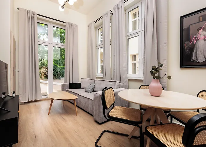 Daire Krowoderska 55 - By Upstairs *